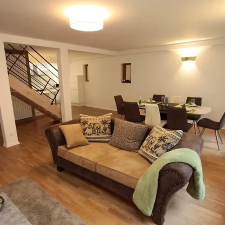 Apartment Honey-sorgatina *