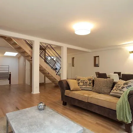 Honey-sorgatina Κολμάρ