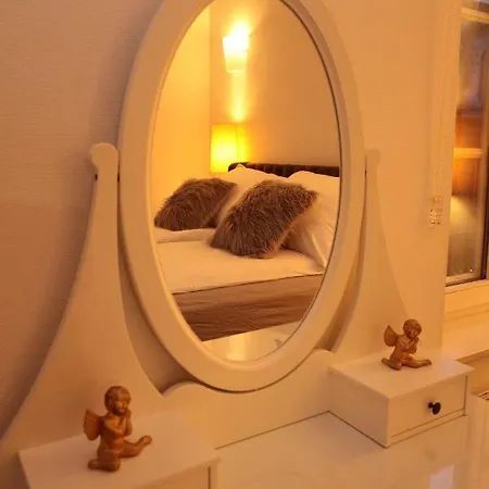 Honey-sorgatina Apartment